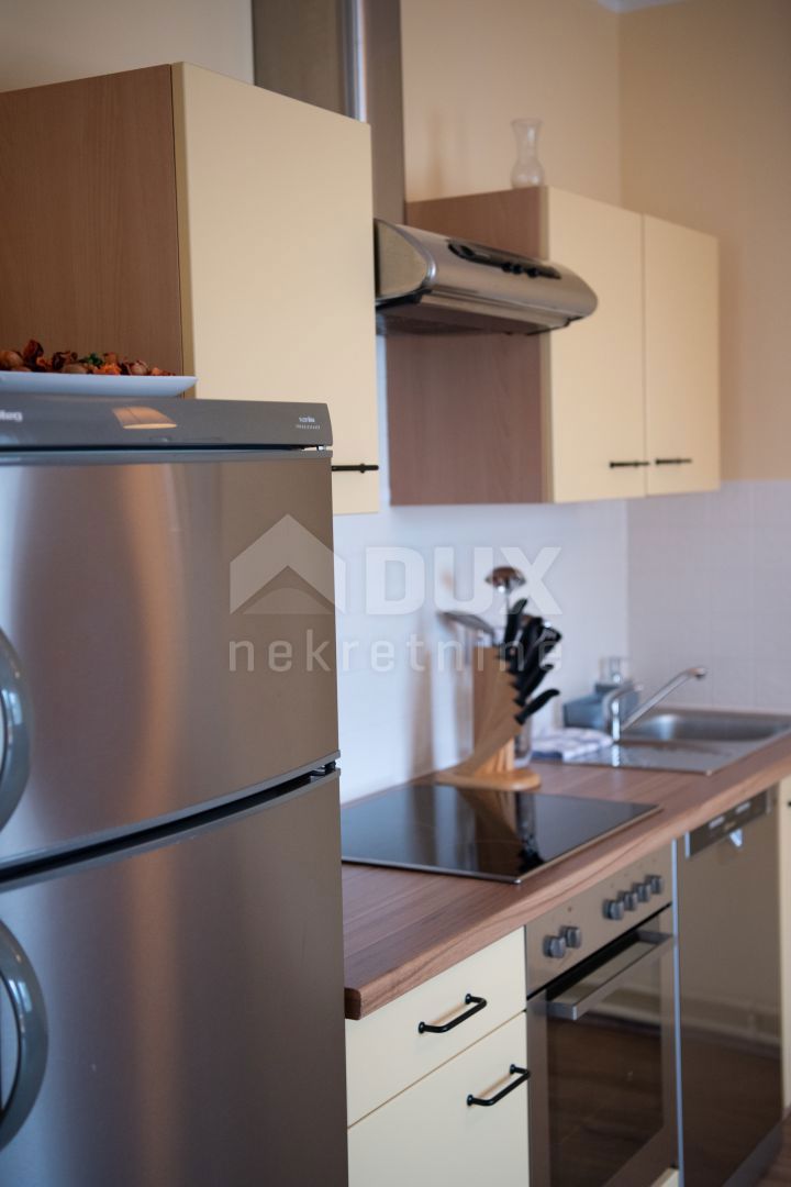 ISTRIA, PREMANTURA - casa con 2 appartamenti!