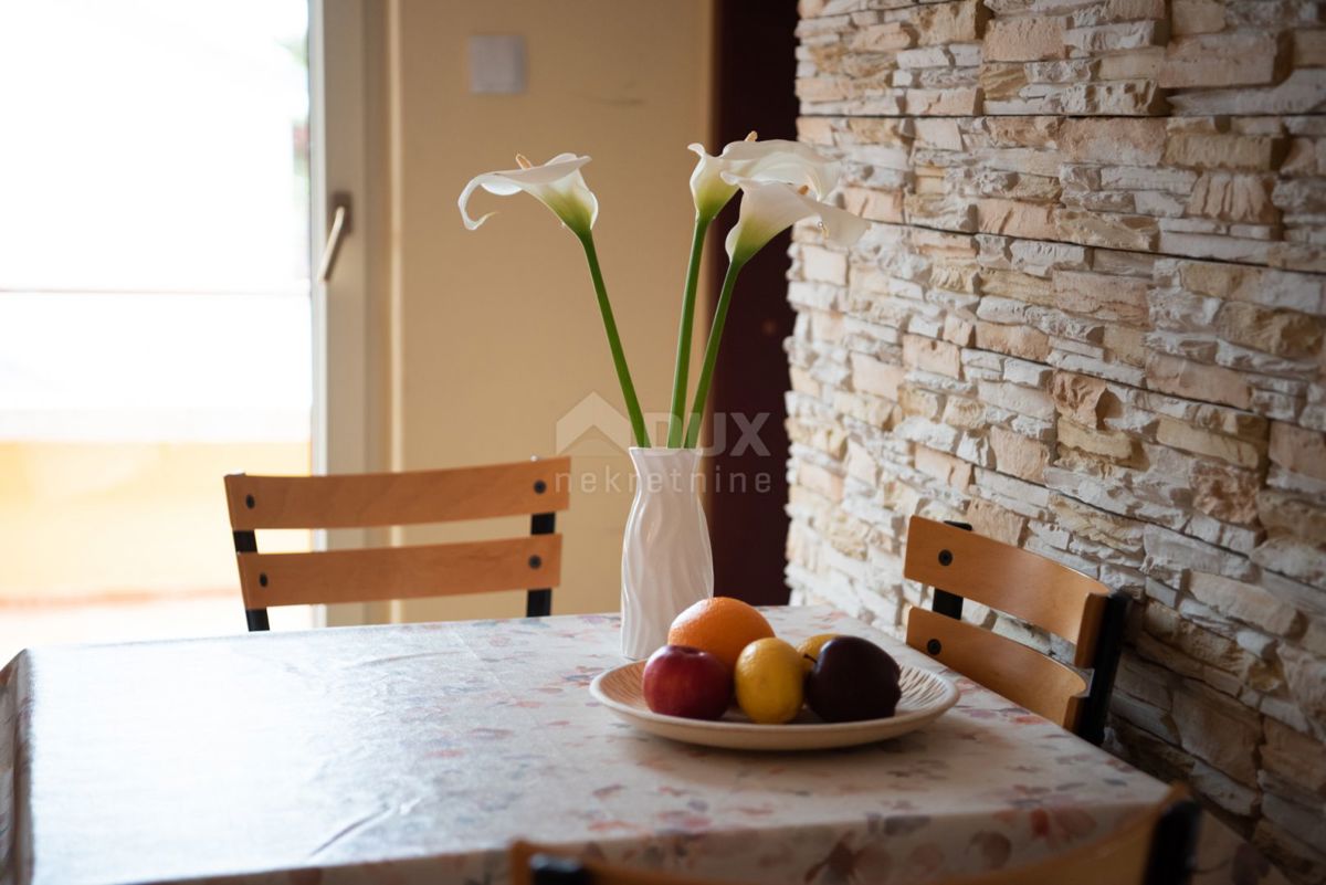 ISTRIA, PREMANTURA - casa con 2 appartamenti!