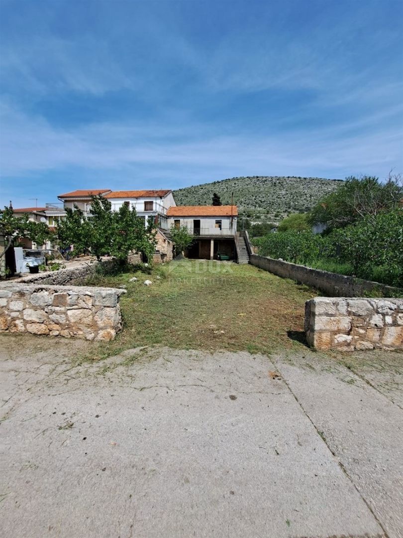 ŠIBENIK, BILICE - Casa per l'adattamento