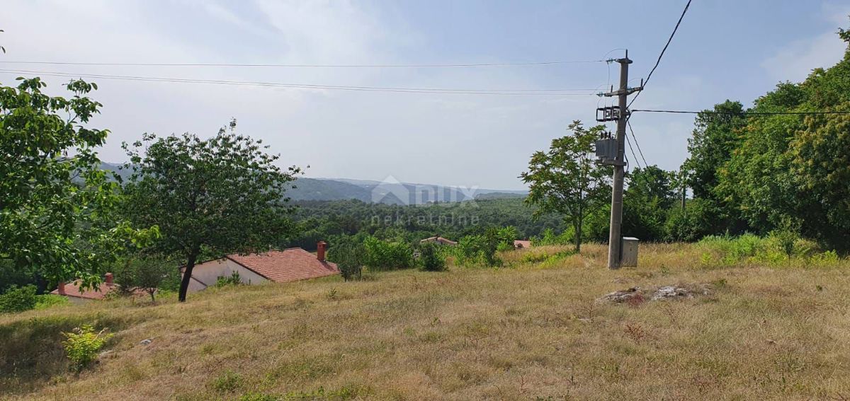 ISTRIA, HUM - Casa bifamiliare con potenziale, OCCASIONE!