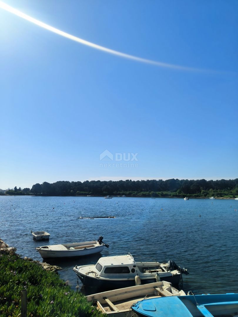 ISTRIA, MEDULINO Terreno edificabile prima fila al mare per una villa!