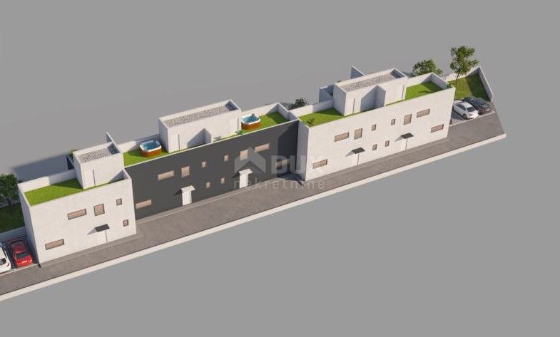 ZADAR, PRIVLAKA - Casa a schiera con piscina a 100 metri dal mare