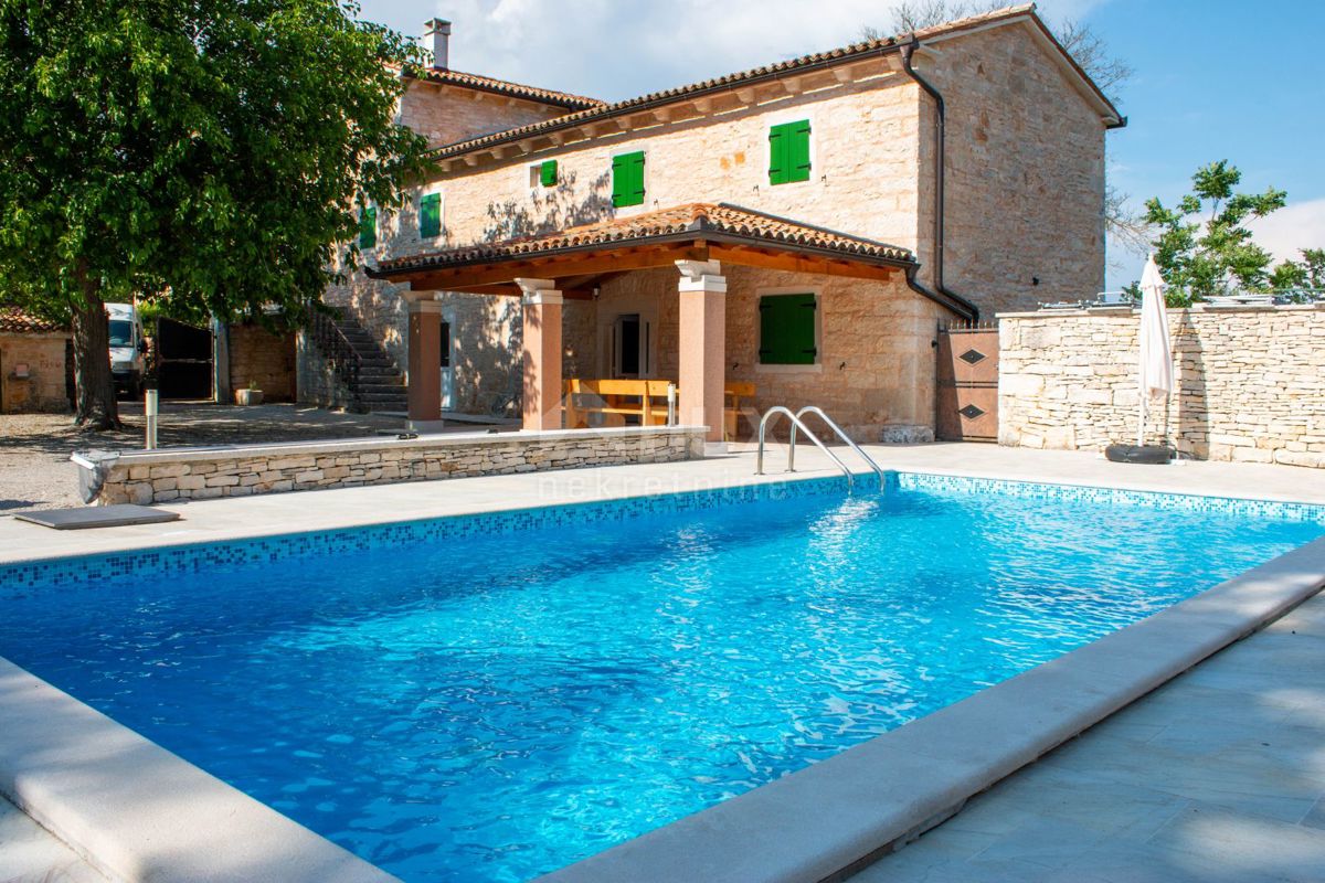 ISTRIA, ŽMINJ - Bellissima hacienda in pietra con piscina!