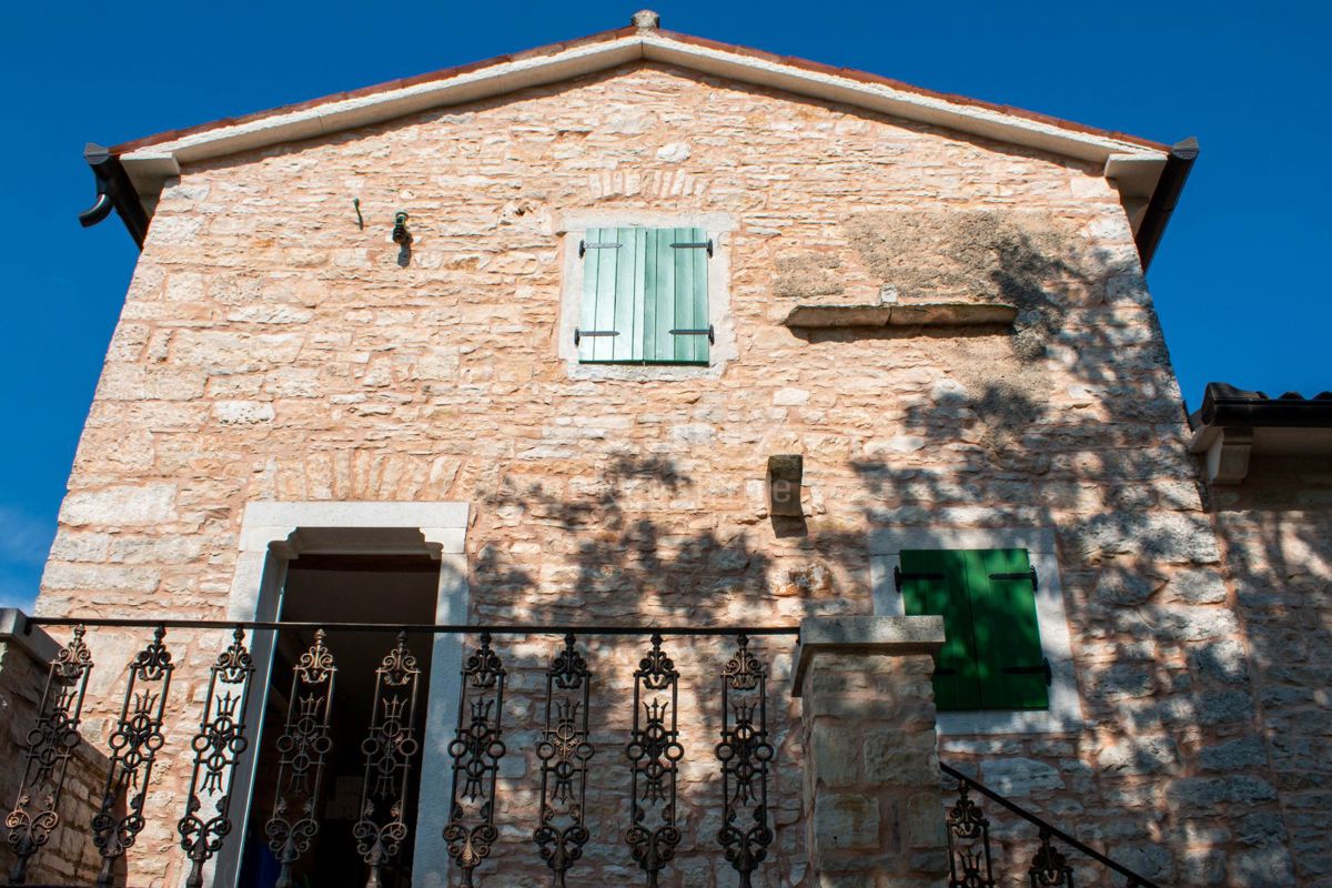 ISTRIA, ŽMINJ - Bellissima hacienda in pietra con piscina!