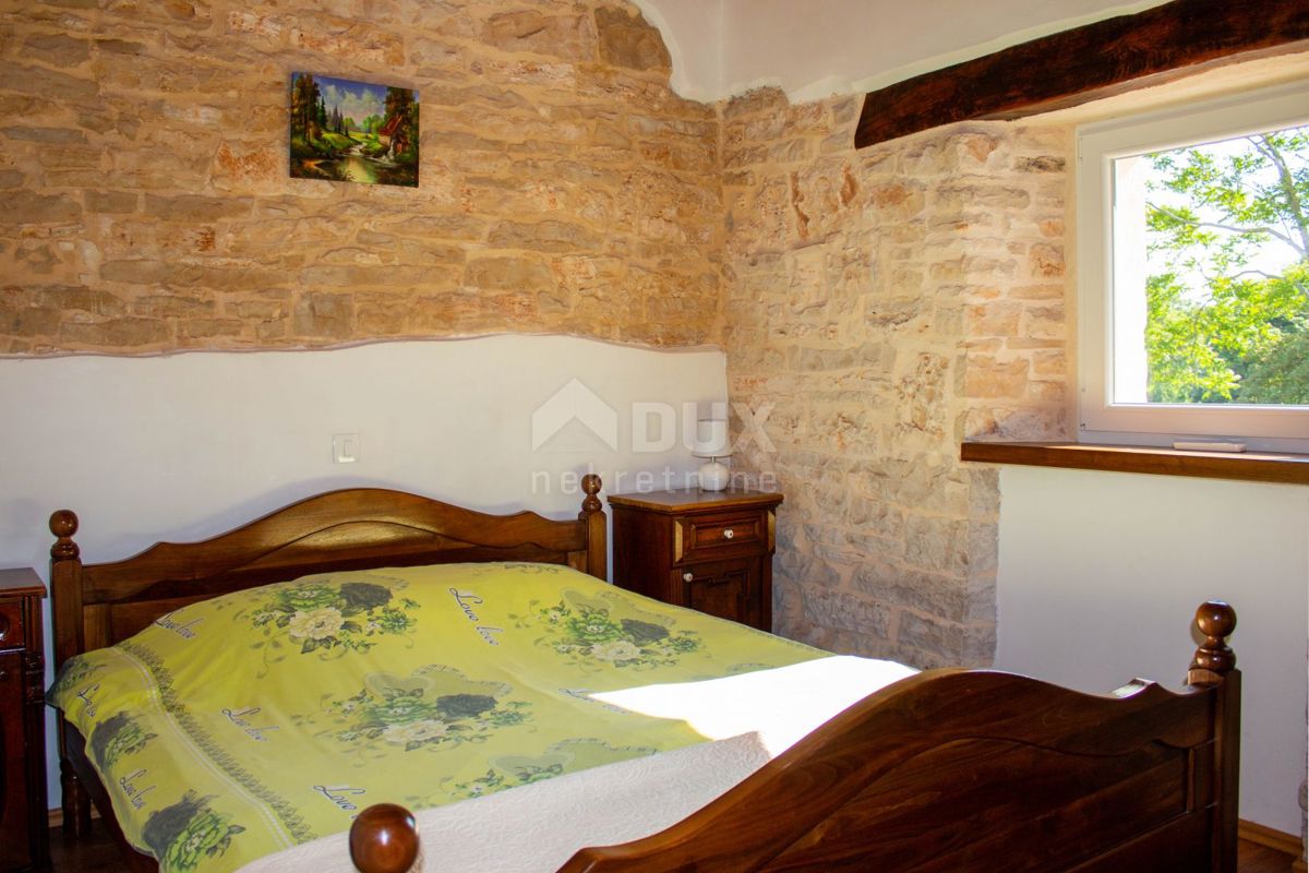 ISTRIA, ŽMINJ - Bellissima hacienda in pietra con piscina!