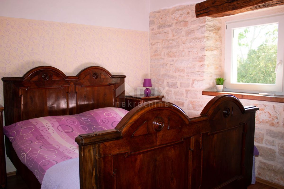 ISTRIA, ŽMINJ - Bellissima hacienda in pietra con piscina!