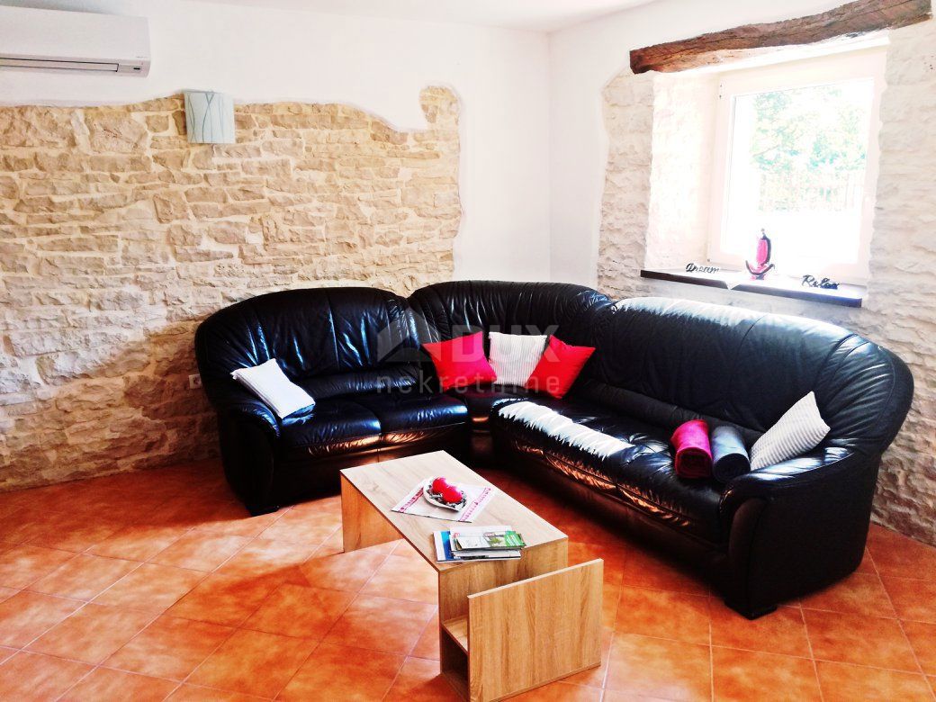 ISTRIA, ŽMINJ - Bellissima hacienda in pietra con piscina!