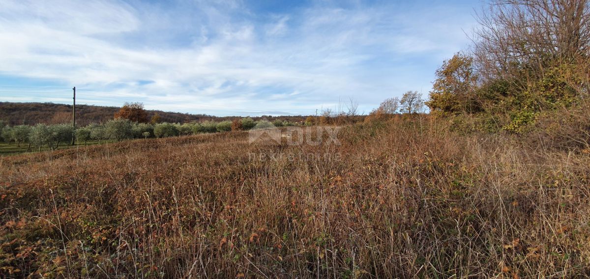 ISTRIA, BARBAN - Terreno con concessione edilizia valida e utenze pagate, bellissima vista fino al mare