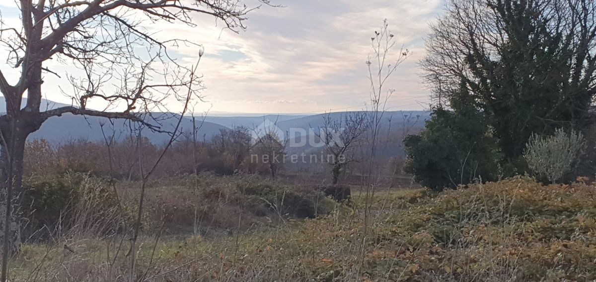 ISTRIA, BARBAN - Terreno con concessione edilizia valida e utenze pagate, bellissima vista fino al mare