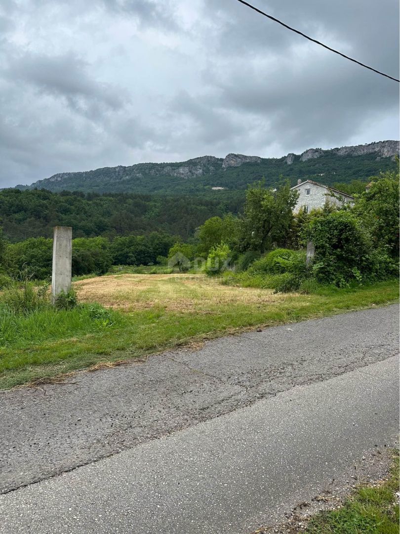 Terreno Buzet, 1.499m2