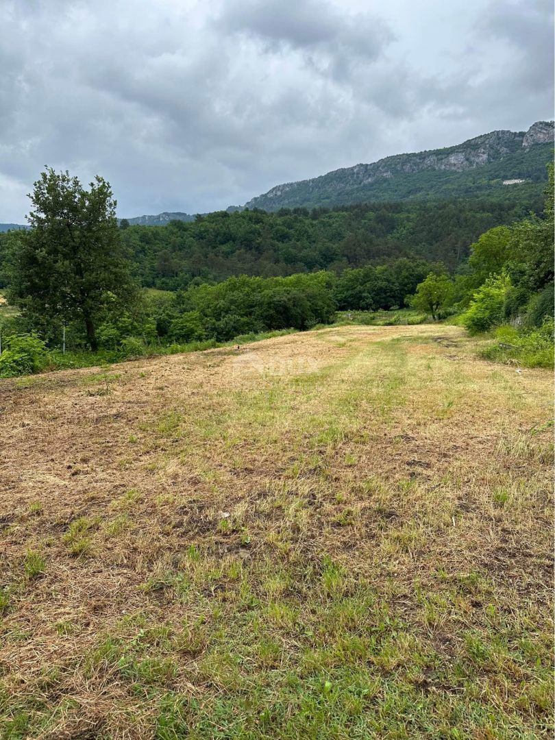 Terreno Buzet, 1.499m2