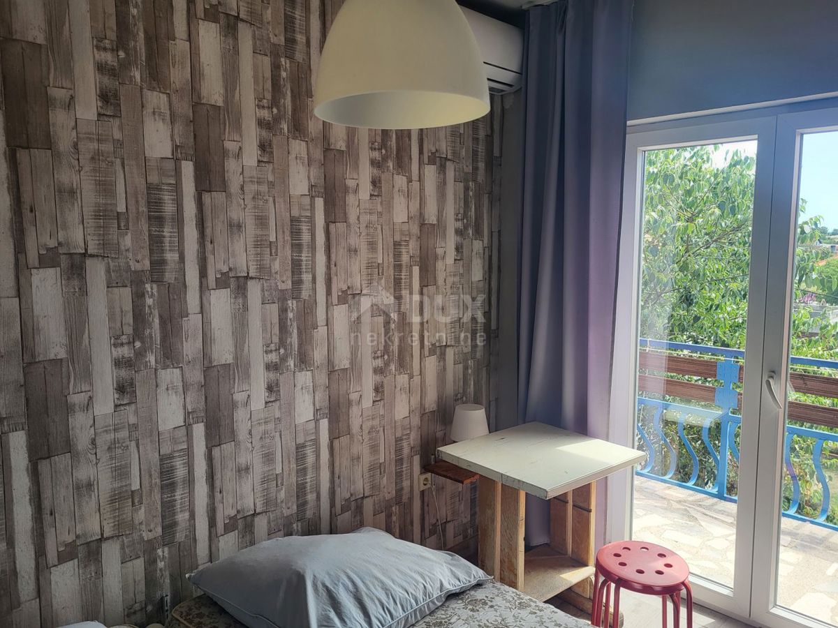 PAKOŠTANE, DRAGE - mini hotel da ristrutturare