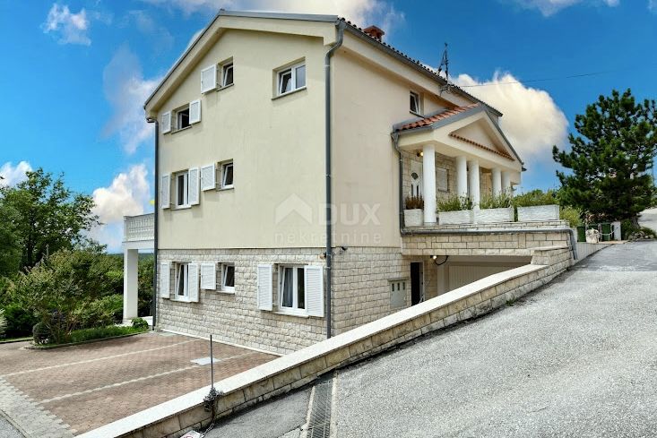 CRIKVENICA, GRIŽANE - Bellissima casa indipendente con piscina e vista mare!