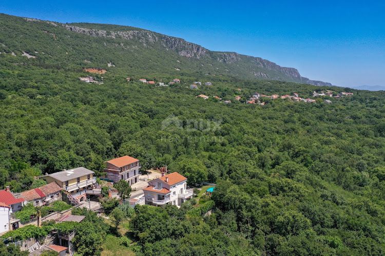 CRIKVENICA, GRIŽANE - Bellissima casa indipendente con piscina e vista mare!