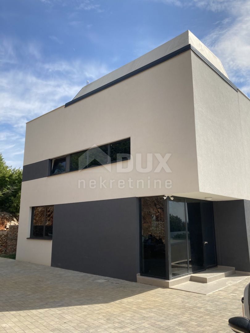 CRIKVENICA - Impressionante villa moderna con piscina!