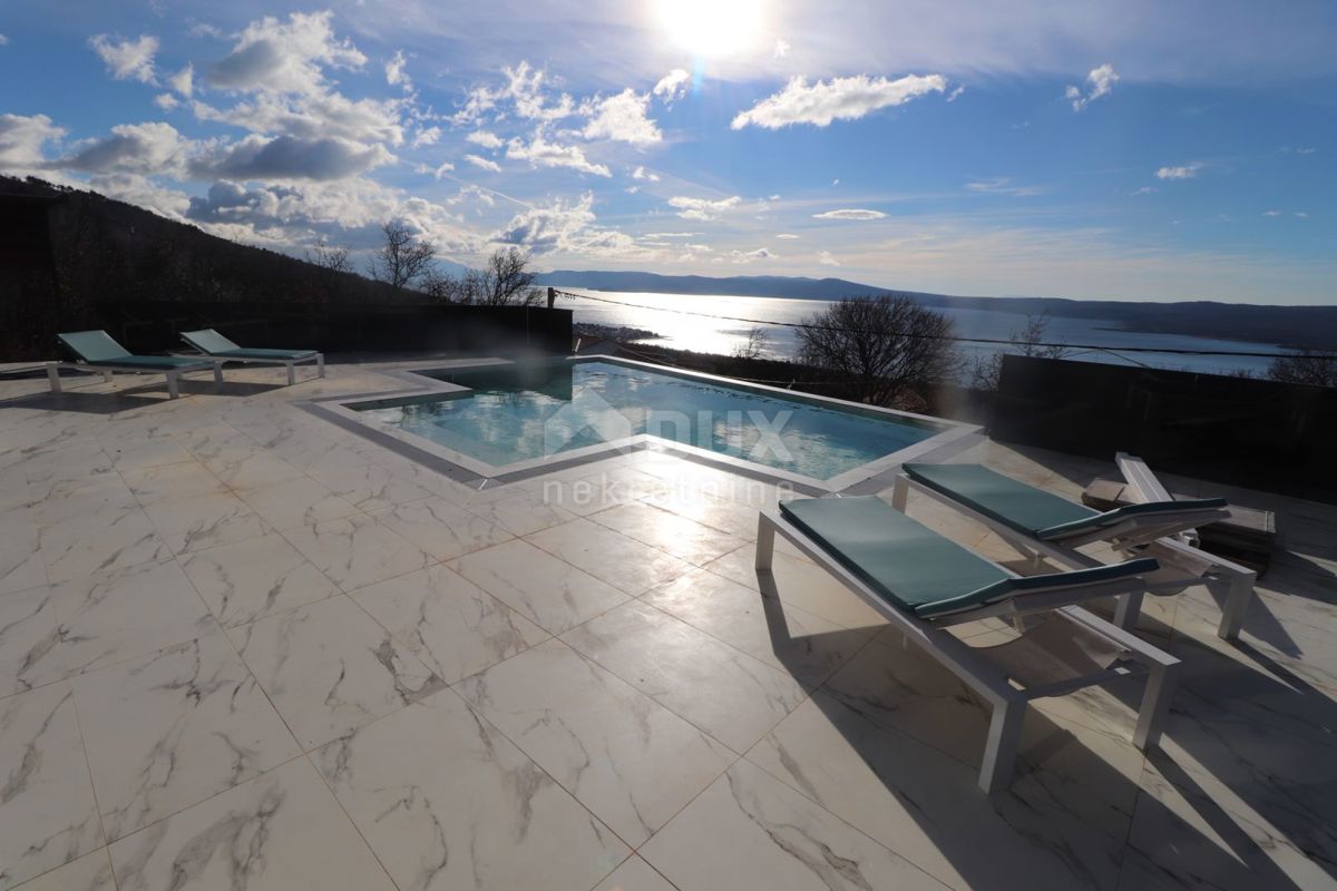 CRIKVENICA - Impressionante villa moderna con piscina!