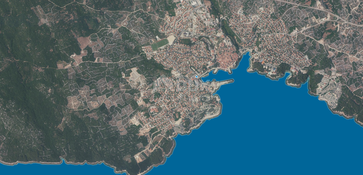 ISOLA DI KRK, CITTÀ DI KRK - Terreno edificabile 850 m2