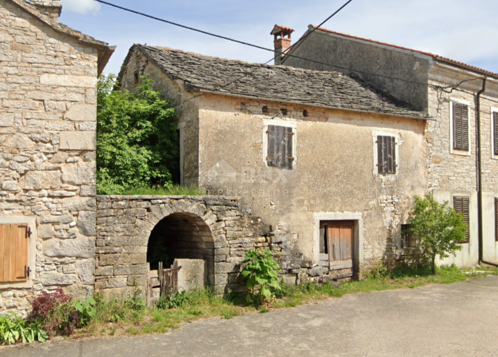 ISTRIA, OPRTALJ - Bella casa in pietra d'Istria