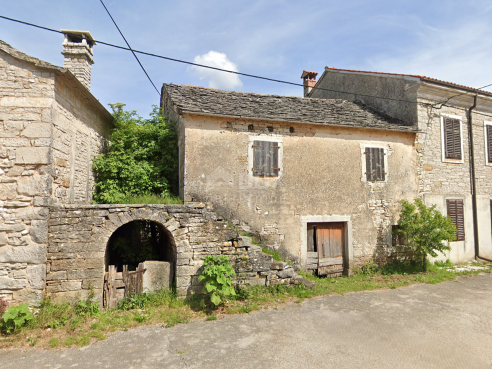 ISTRIA, OPRTALJ - Bella casa in pietra d'Istria