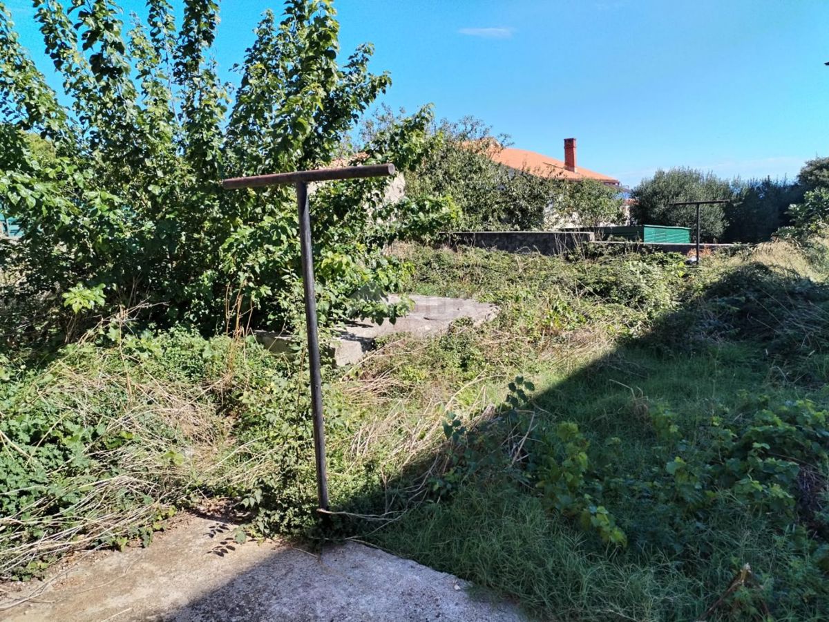 ISTRIA, LIŽNJAN- Casa con permesso di costruzione da ristrutturare. Vista sul mare e sul Quarnero!