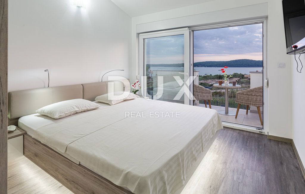 ISTRIA, MEDULINO - Casa a 150 metri dal mare con bellissima vista mare