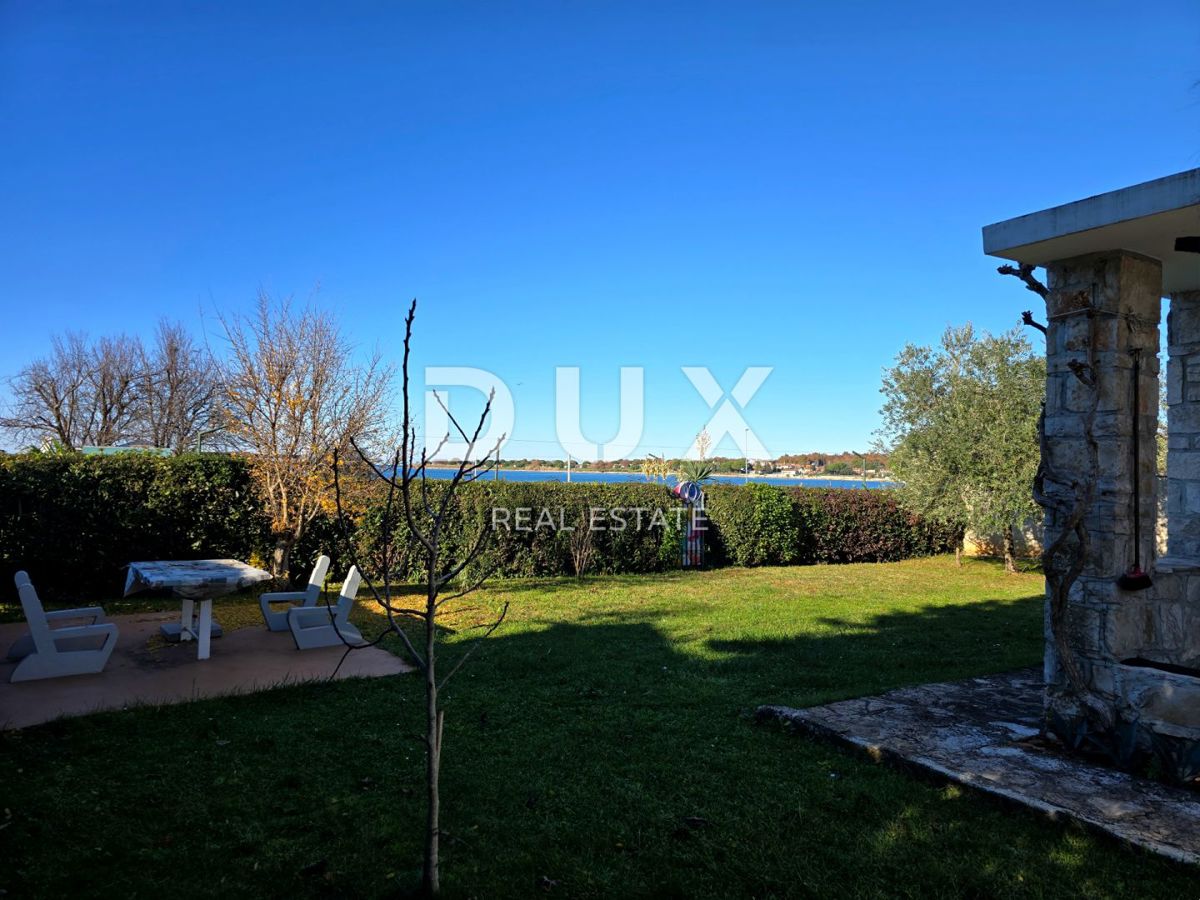 ISTRIA, NOVIGRAD - Casa al mare