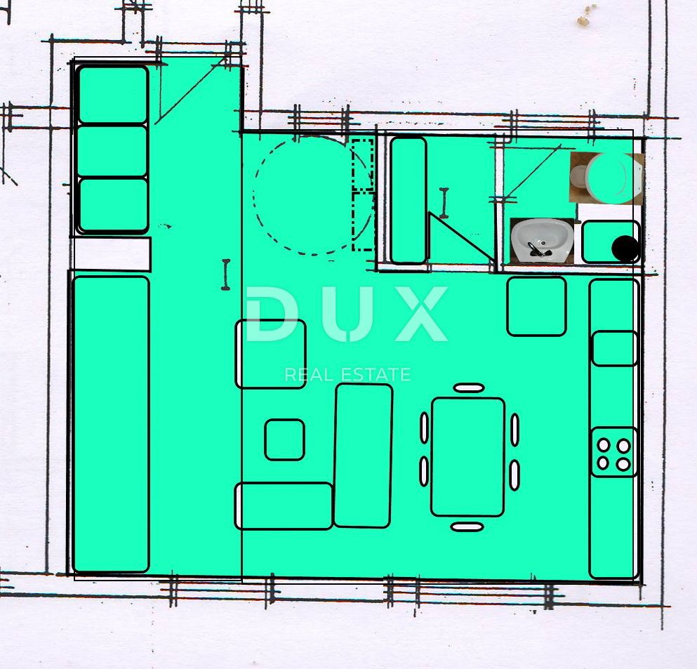 ISTRIA, ROVIGNO - Appartamento su due piani 78 m2 con due garage!