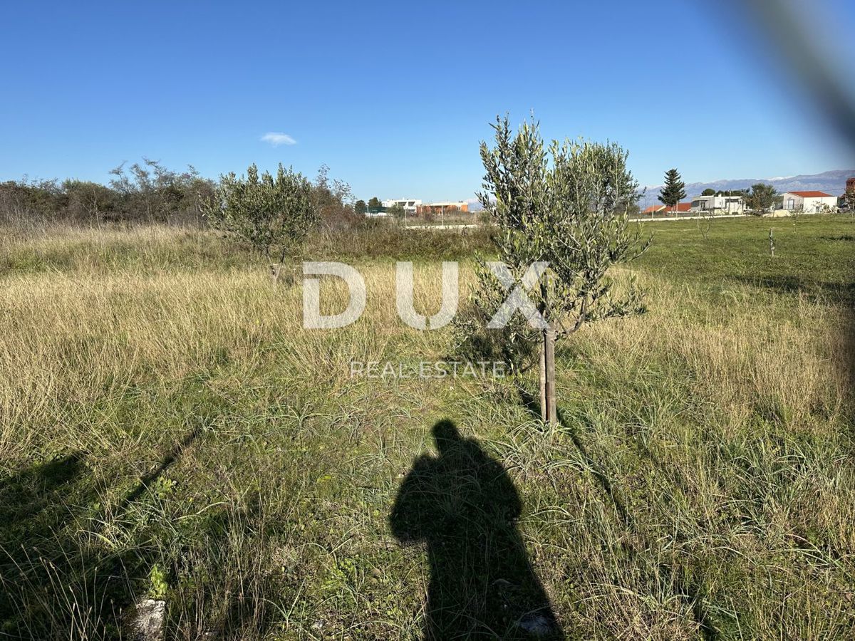 ZADAR, CRNO - Terreno prossimo alla zona edificabile - Opportunità di investimento 