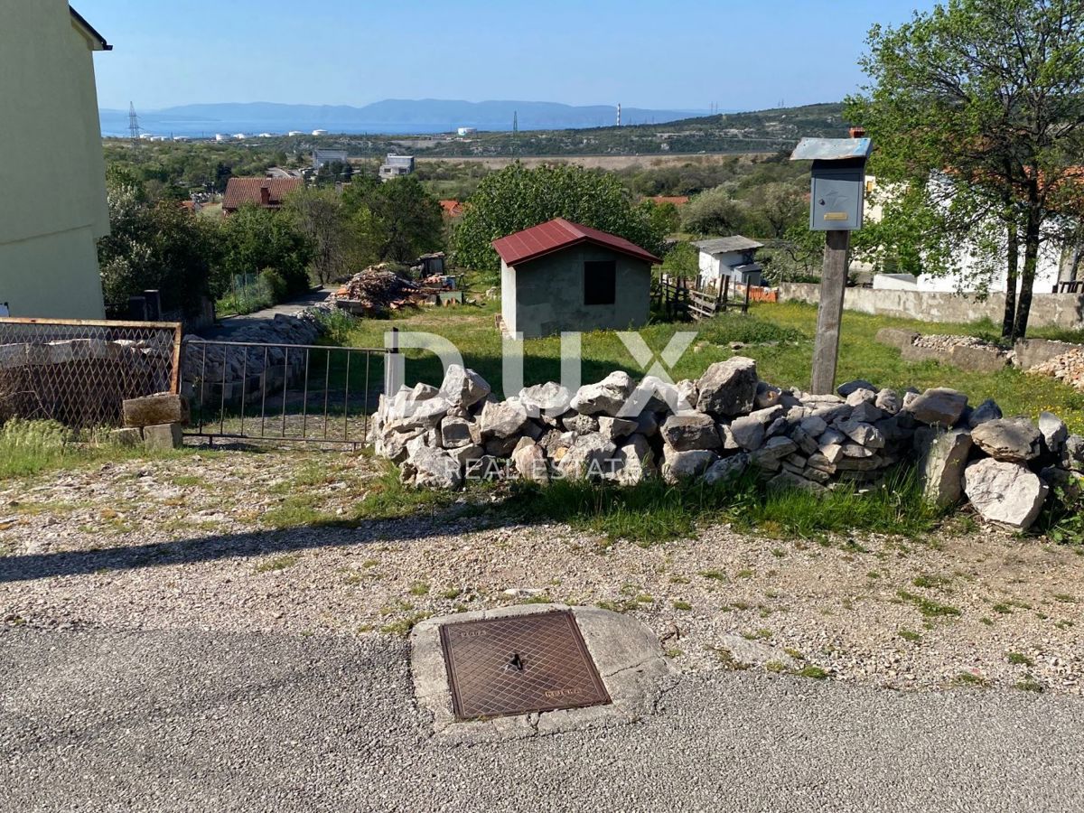 RIJEKA, KRASICA - terreno edificabile 1330m2 con vista mare per un edificio residenziale - appartamenti / appartamenti / casa familiare / villa! OPPORTUNITÀ!!! 