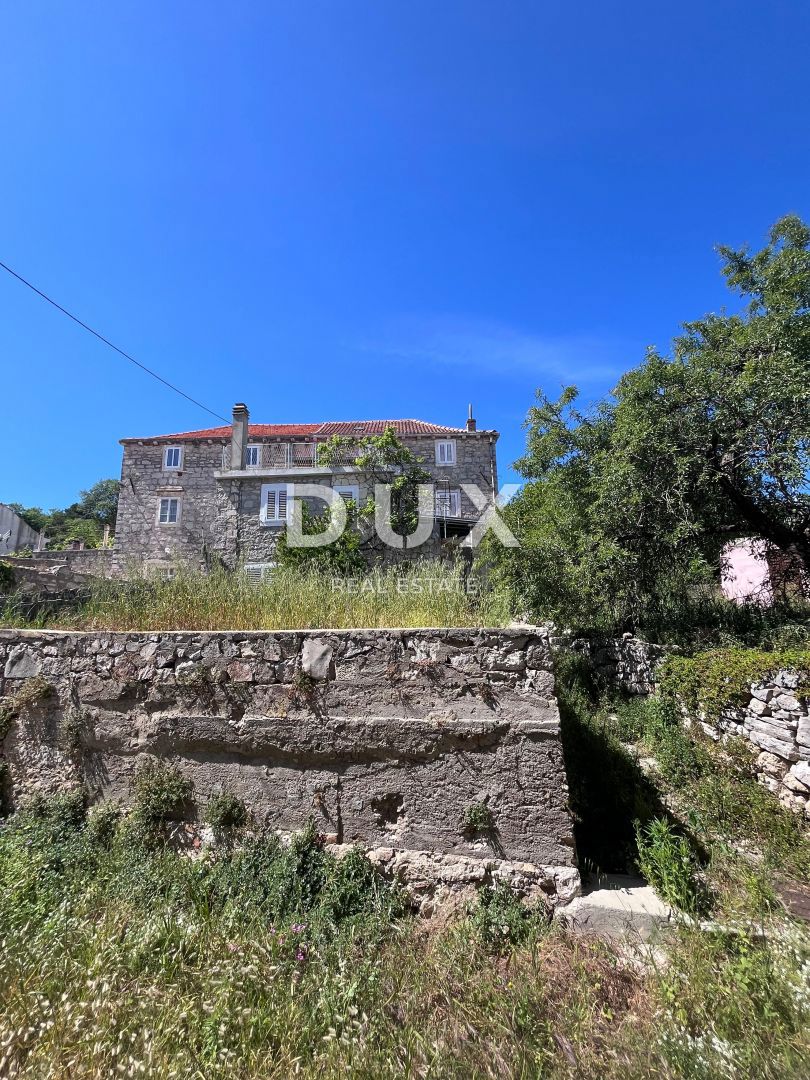 ŠIBENIK, ZLARIN - Casa in pietra con vista sul mare