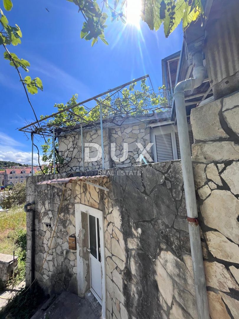 ŠIBENIK, ZLARIN - Casa in pietra con vista sul mare