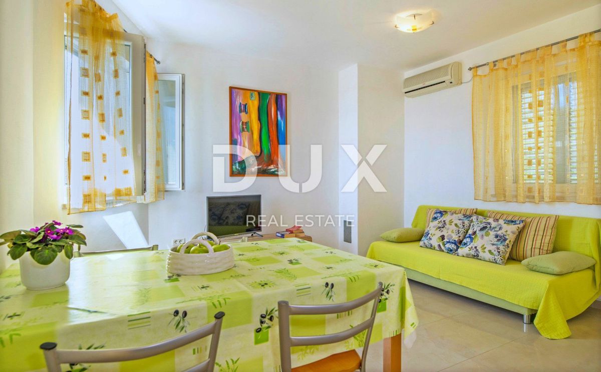 ISTRIA, RABAC - Palazzina con vista mare