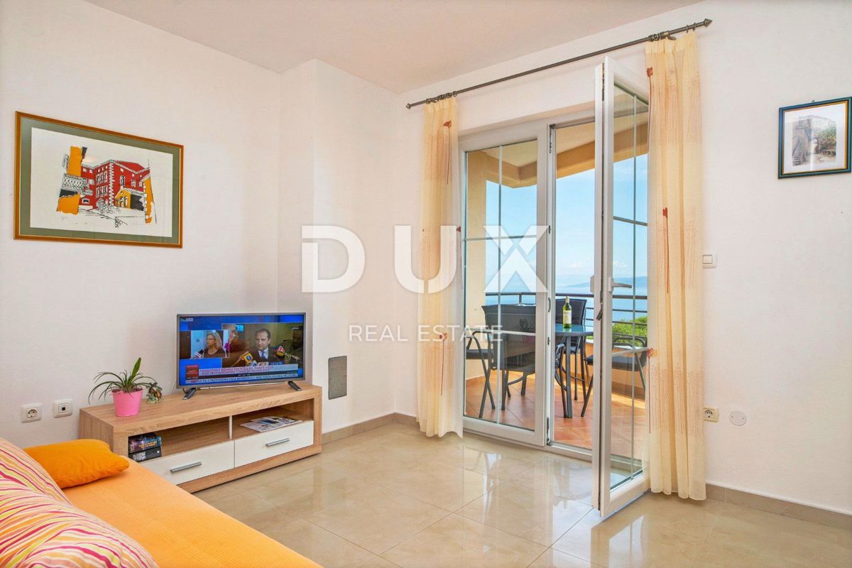 ISTRIA, RABAC - Palazzina con vista mare