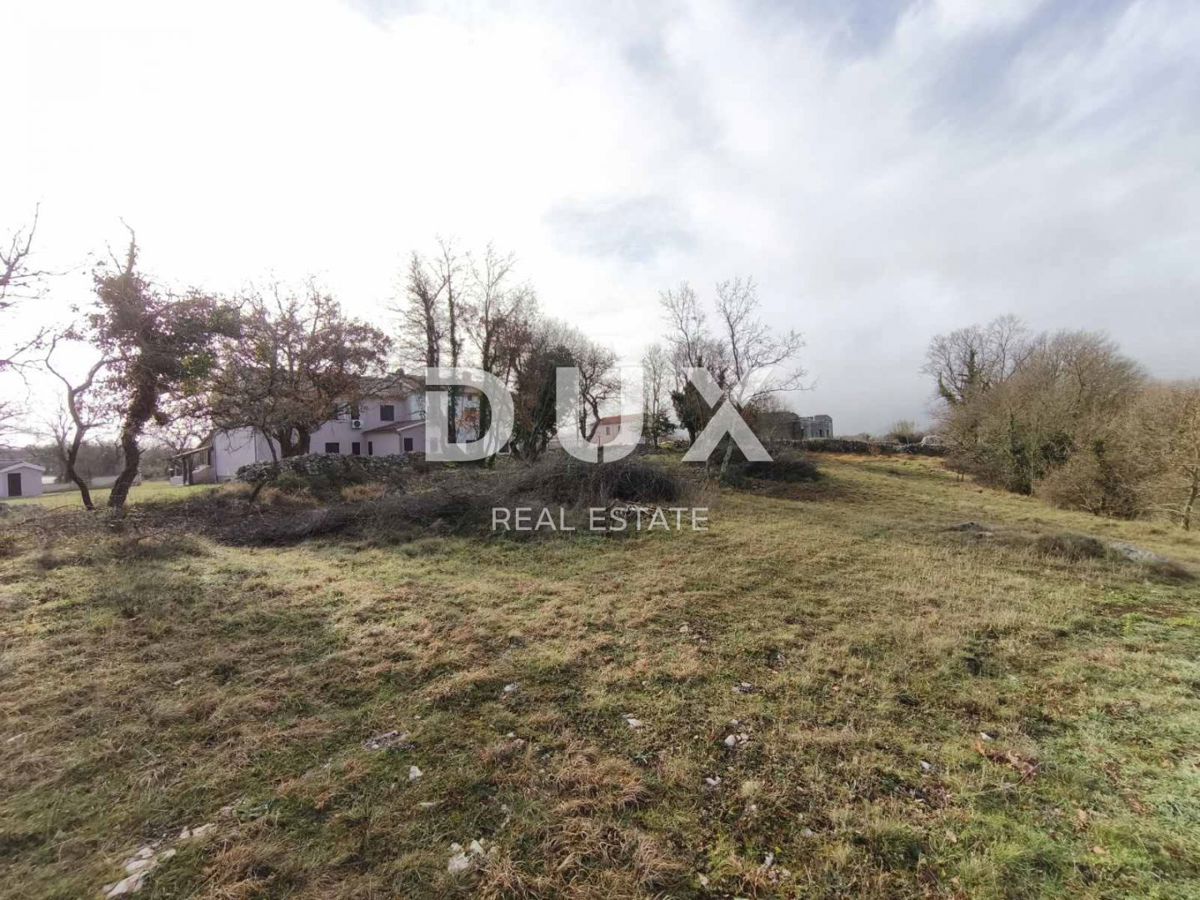 ISTRIA, BARBAN - OCCASIONE - TERRENO URBANIZZATO ŠAJINI 4.656m2