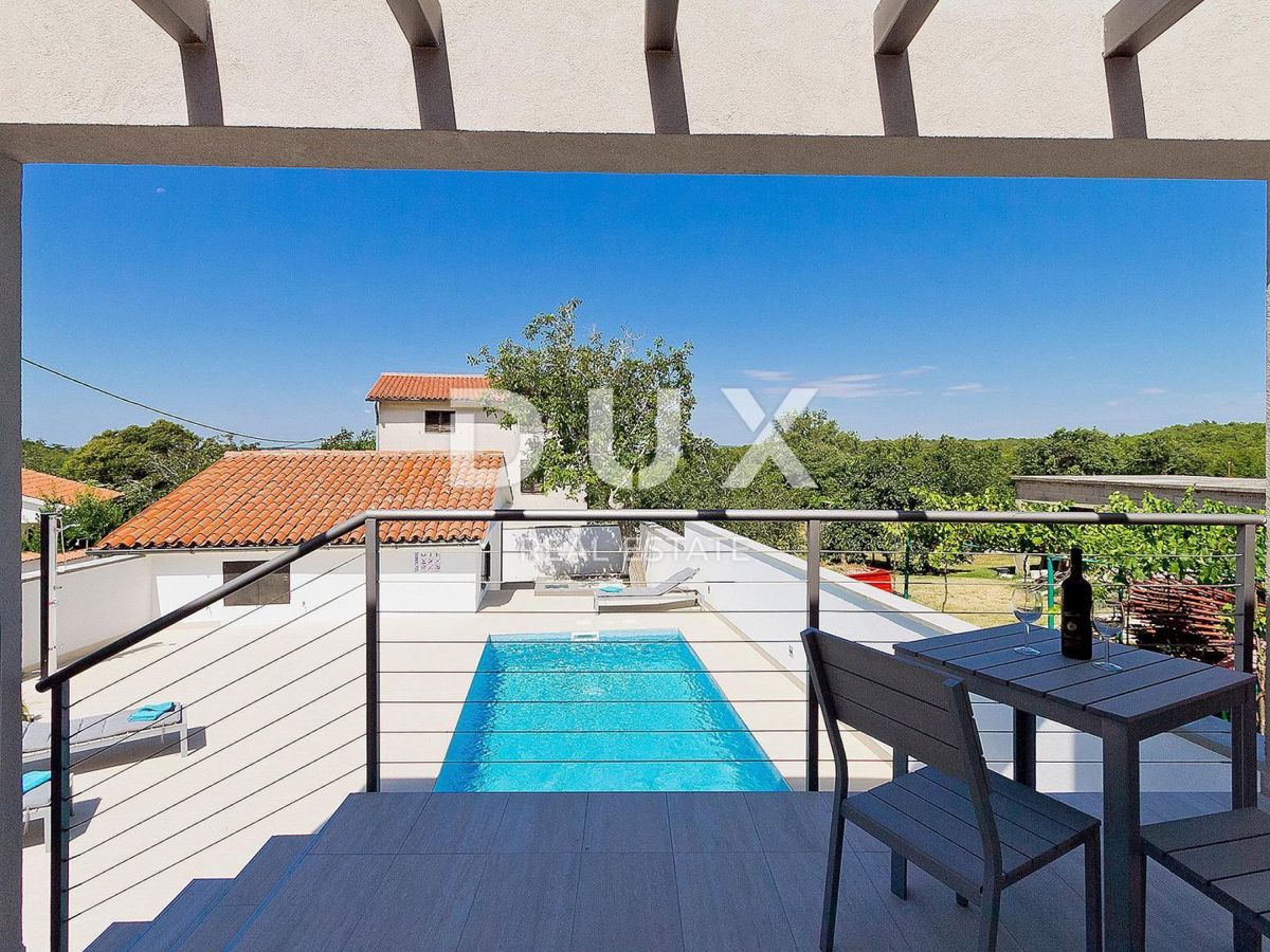 ISTRIA, LABIN - Casa con piscina