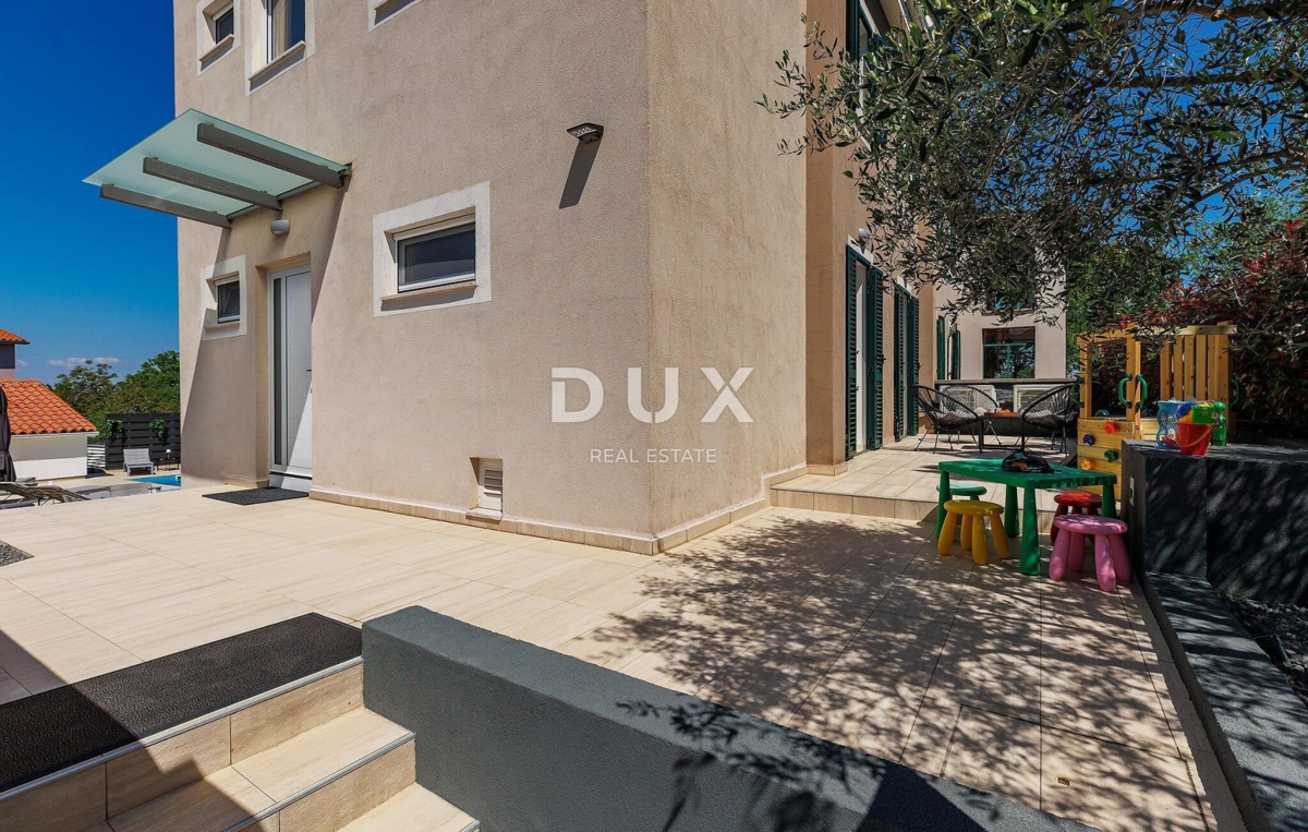 ISTRIA, LABIN - Casa con piscina