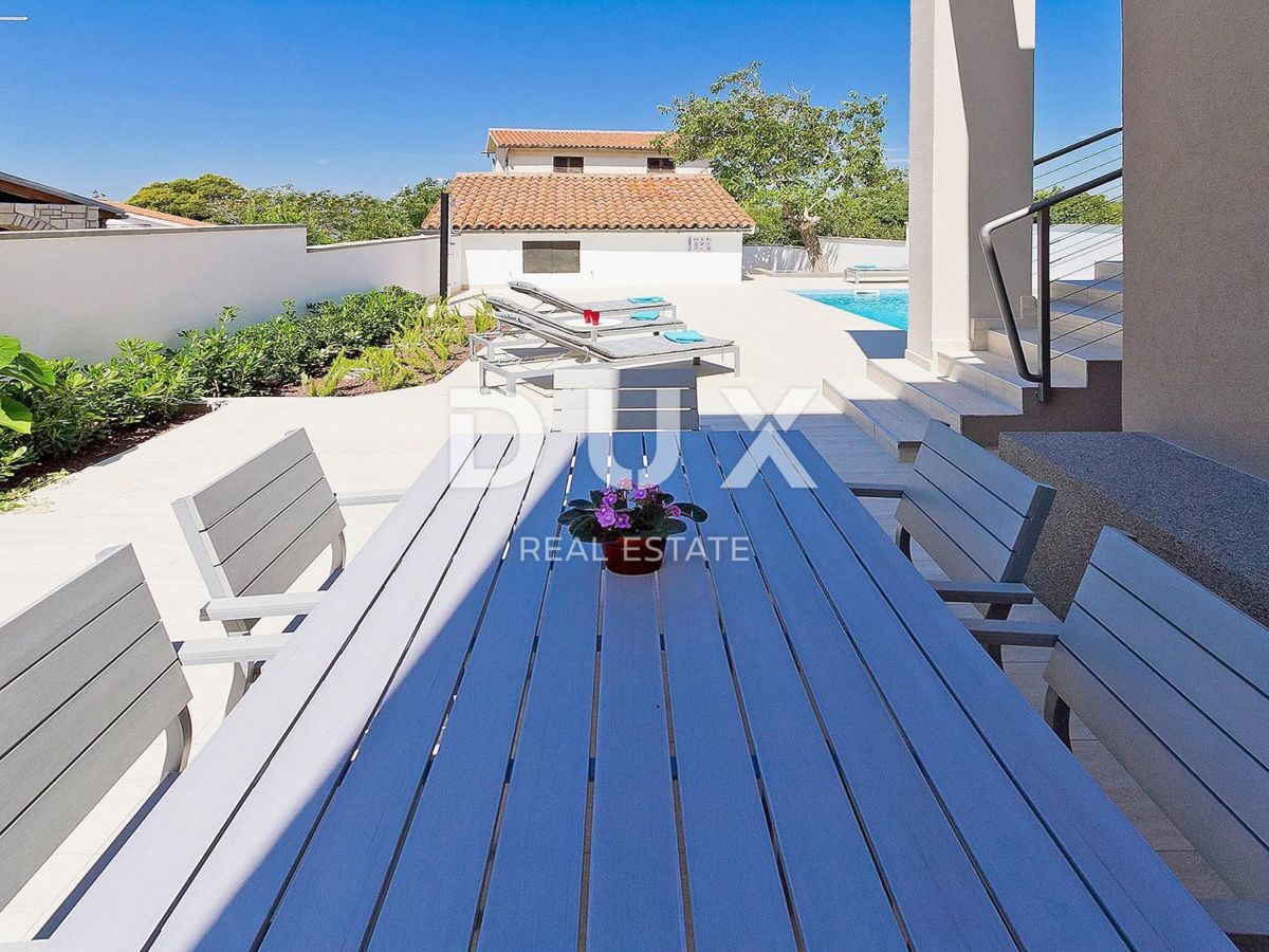 ISTRIA, LABIN - Casa con piscina