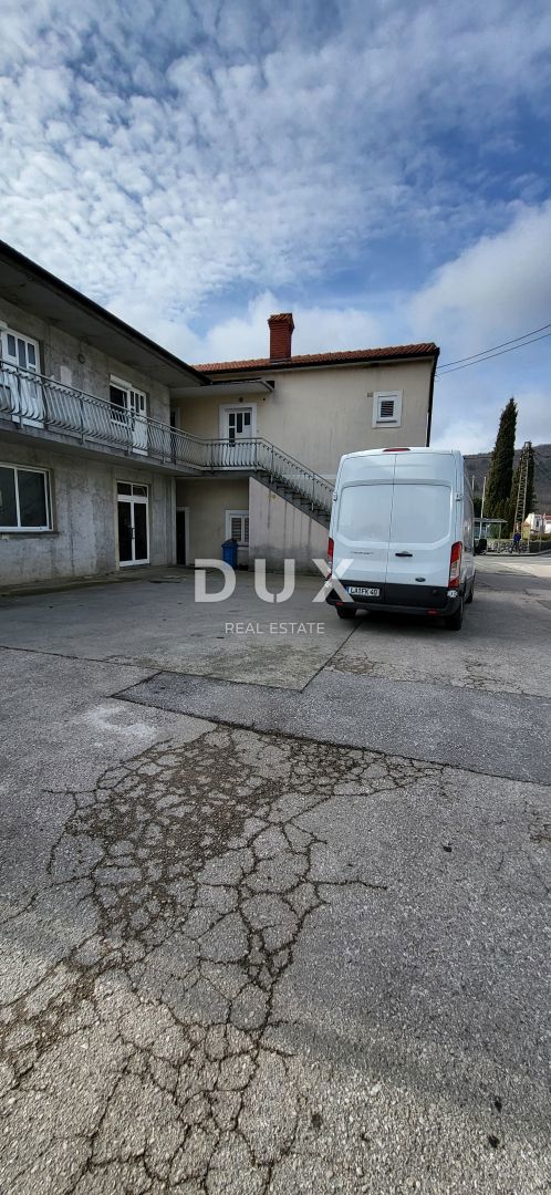 ČAVLE - Casa con 6 appartamenti e 2 locali commerciali