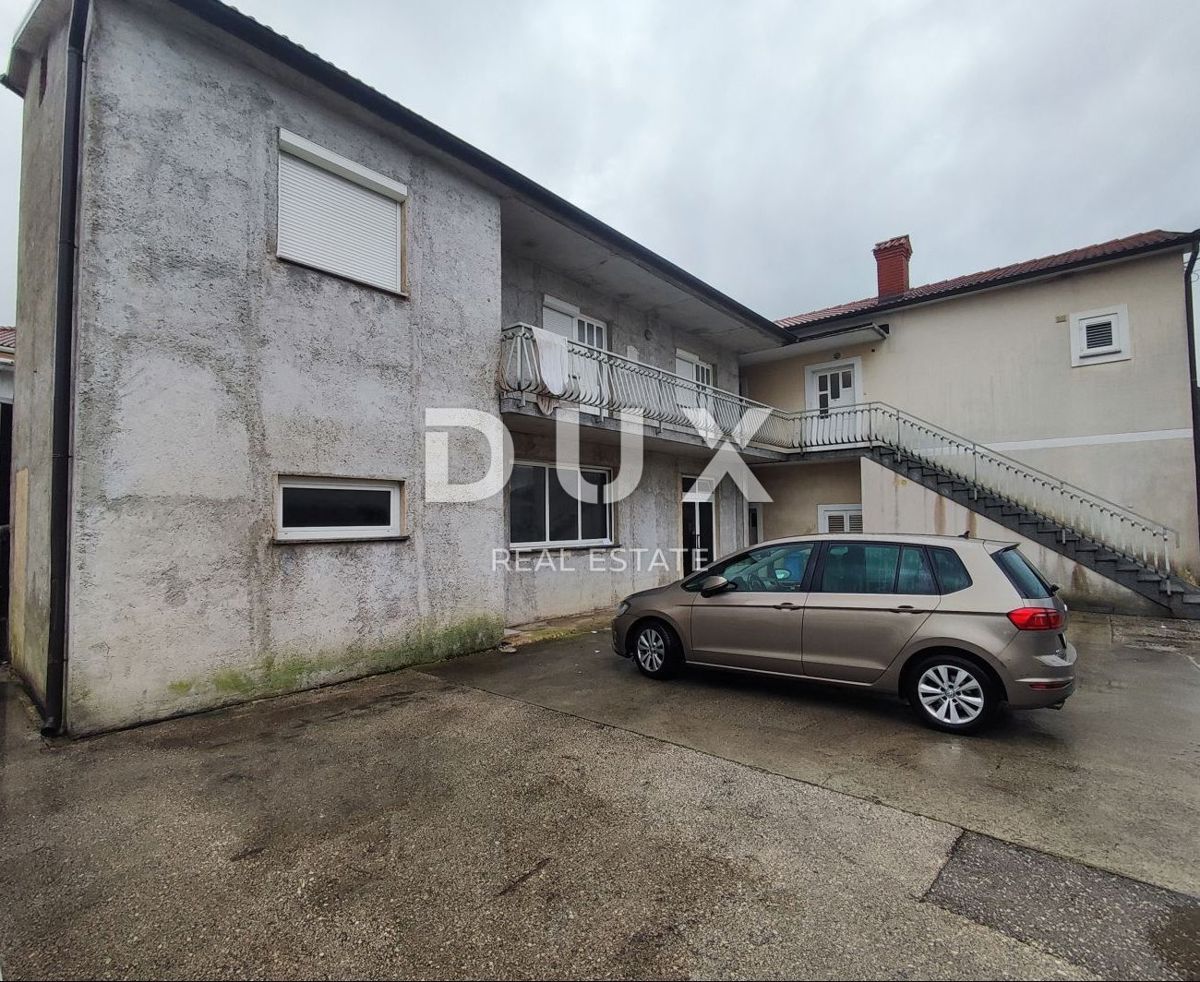 ČAVLE - Casa con 6 appartamenti e 2 locali commerciali