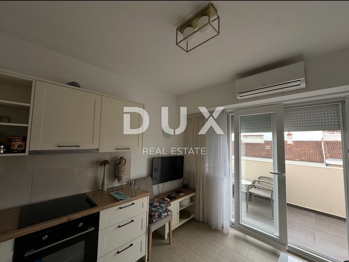 ZADAR, BILI BRIG - Appartamento con vista mare - Completamente ristrutturato!