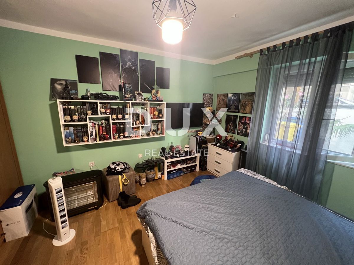 RIJEKA, ZAMET - 3 camere da letto + soggiorno, terrazza 55 m2, arredato!