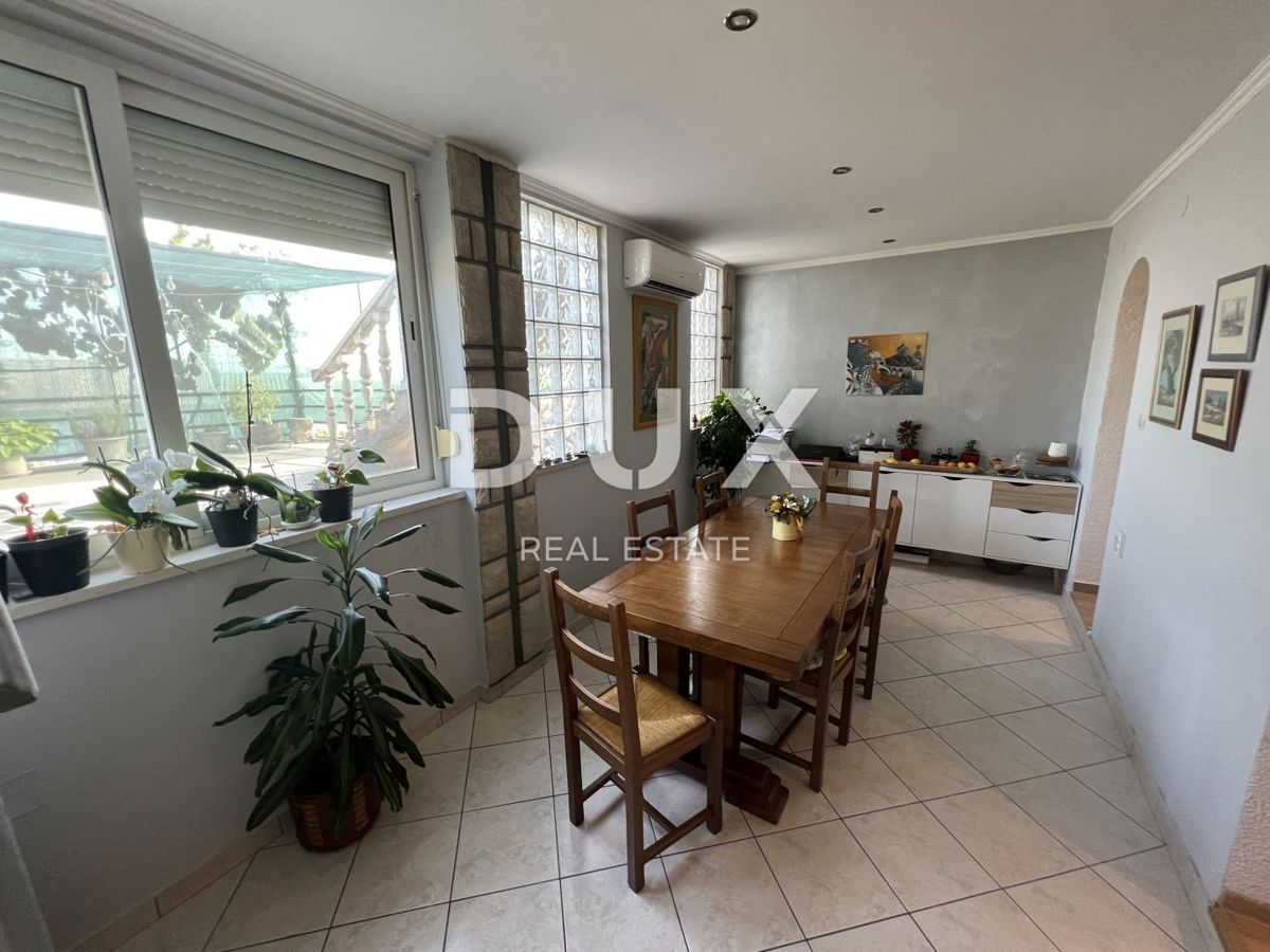 RIJEKA, ZAMET - 3 camere da letto + soggiorno, terrazza 55 m2, arredato!
