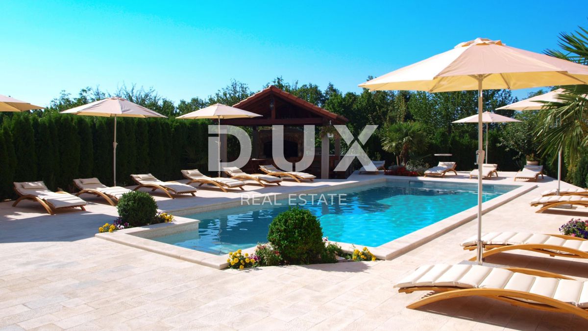 OPATIJA, IKA, OPRIČ - casa/villa 500m2 con vista mare e piscina + ambiente 1000m2