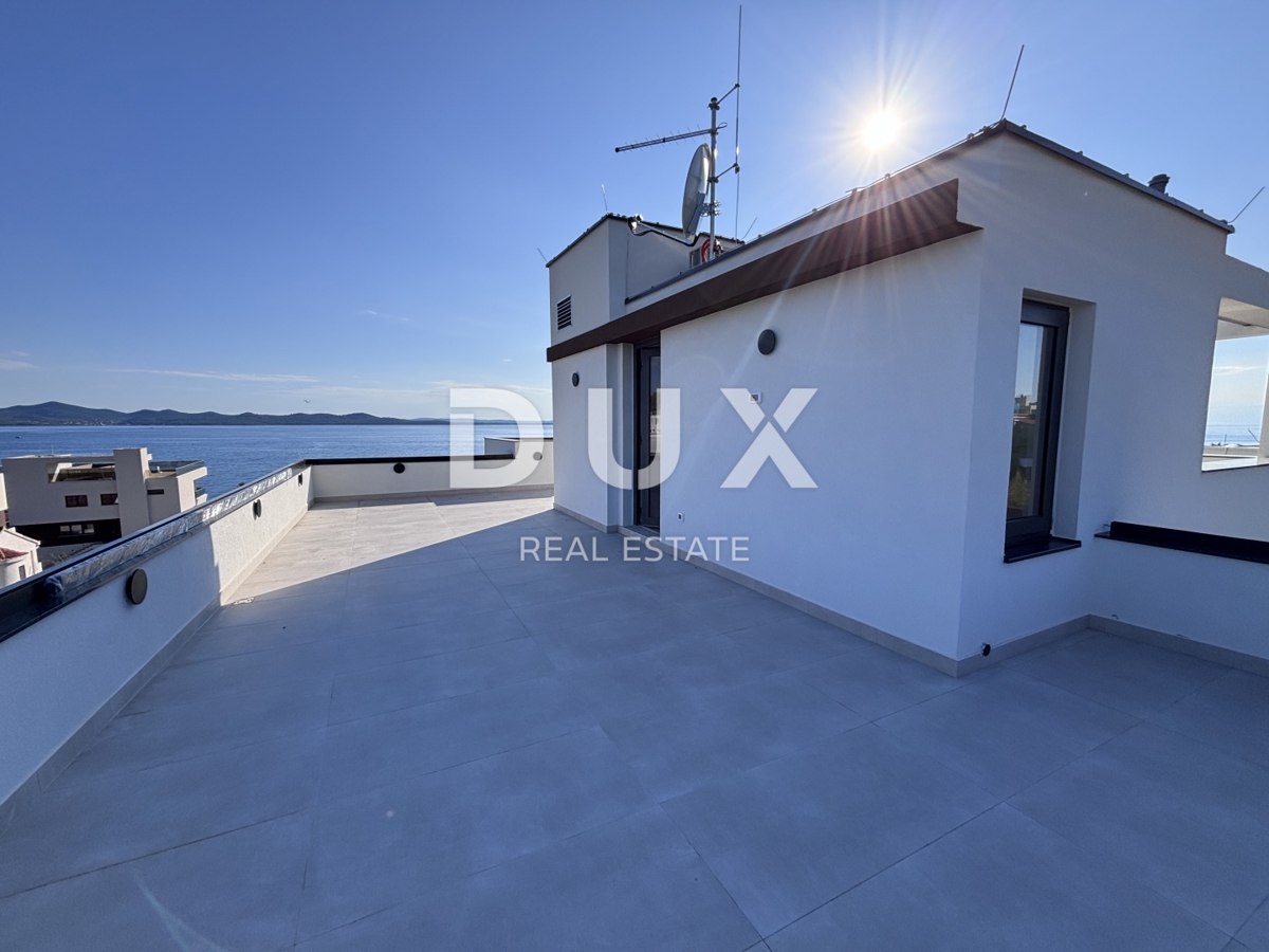 ZARA, KOŽINO - Attico unico a 100 metri dalla spiaggia con spettacolare vista sul mare e piscina riscaldata sulla terrazza panoramica! S4