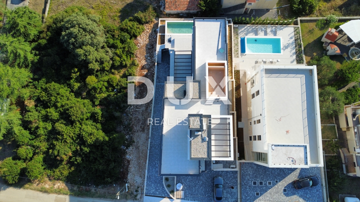 ZARA, KOŽINO - Attico unico a 100 metri dalla spiaggia con spettacolare vista sul mare e piscina riscaldata sulla terrazza panoramica! S4