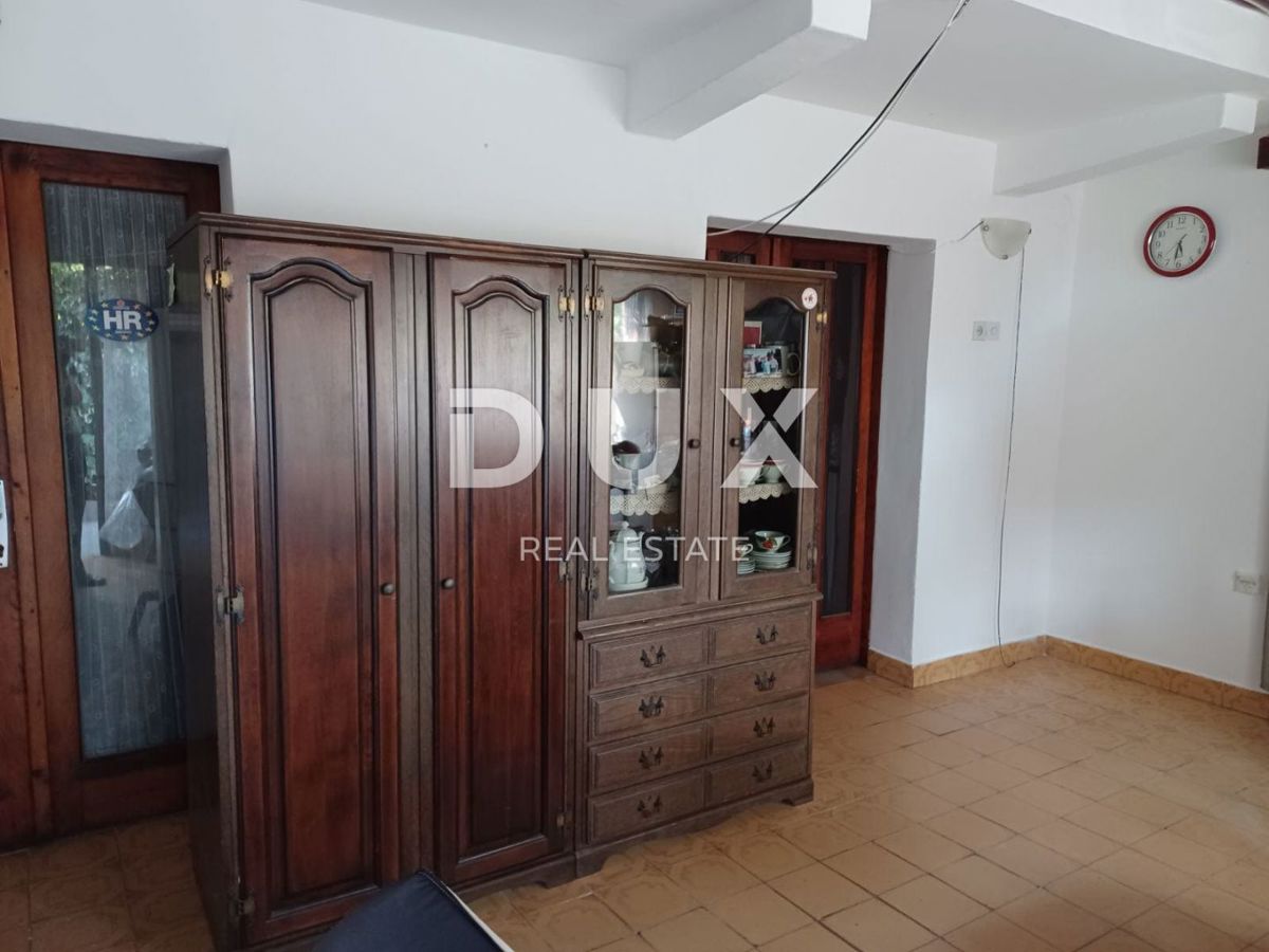 NOVI VINODOLSKI - Casa indipendente a soli 200 m dal mare
