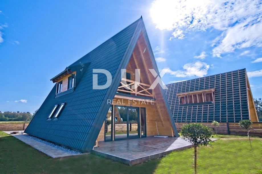 KARLOVAC, BROĐANI - Oasi di pace in legno lungo il fiume Kupa - ideale per vivere o per investimenti turistici 