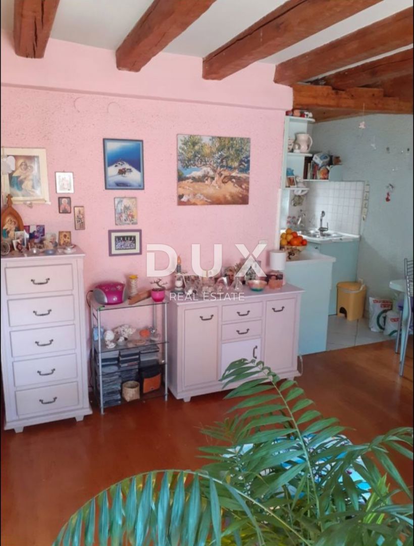 RIJEKA, CENTRO - appartamento nel centro di Rijeka, 48,55 m2