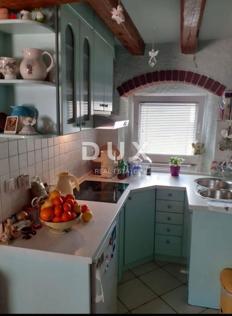 RIJEKA, CENTRO - appartamento nel centro di Rijeka, 48,55 m2