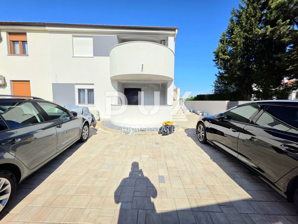 ISTRIA, ŠIŠAN - Palazzina con due unità abitative e un edificio ausiliario
